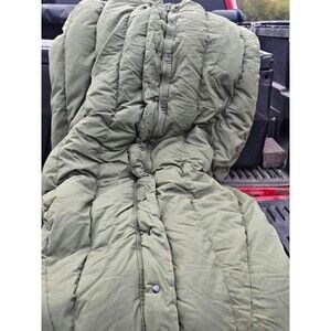 Vintage 1978 US Army Extreme Cold Type II Sleeping Bag Down Gillette USGI
